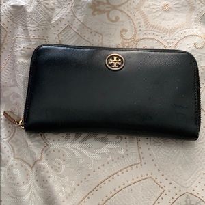 Black authentic Tory Burch large wallet